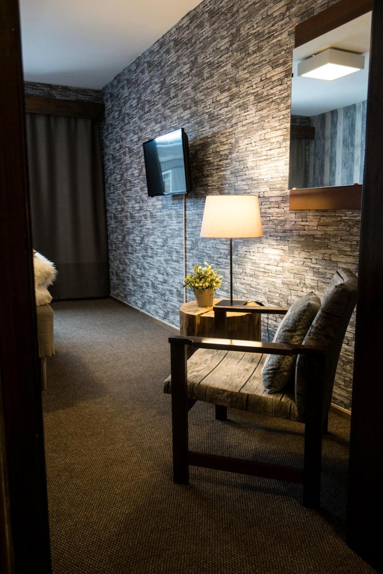 Kjolen Hotel تريسيل الغرفة الصورة